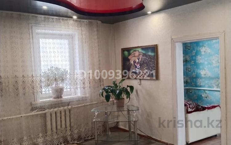 Жеке үй · 3 бөлме · 57.2 м² · 1000 сот., Бухтарминская 62, бағасы: 8.5 млн ₸ в Алтае — фото 2