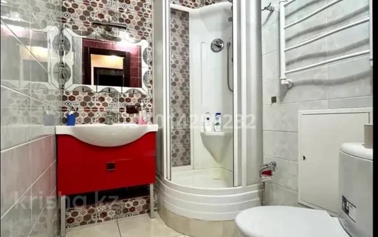 1-комнатная квартира · 30 м², Сыганак 39/1 за 210 000 ₸ в Астане, Есильский р-н — фото 2