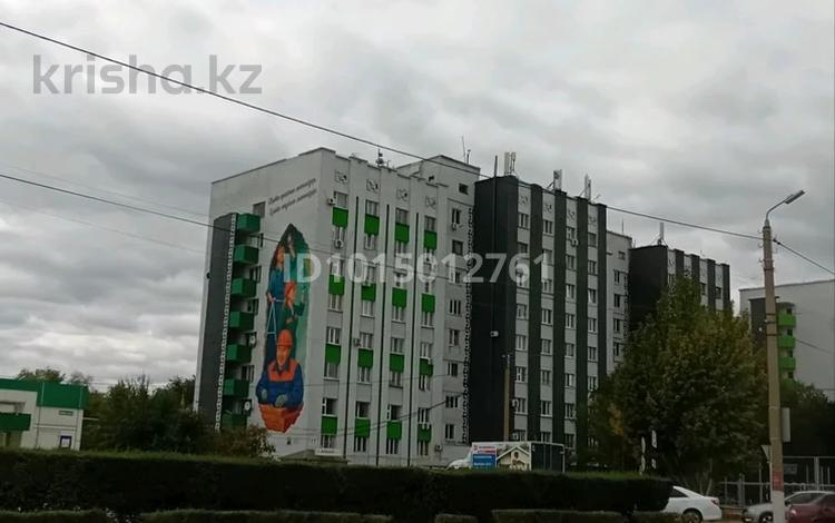 1-бөлмелі пәтер · 13 м² · 7/9 қабат, Сырыма Датова 17, бағасы: 3 млн ₸ в Уральске — фото 2