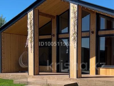 Дом · 3 комнаты · 100 м², Желаево — С/о Факел, Яблоневая 530, Барнхаус Факел за 80 000 〒 в Уральске