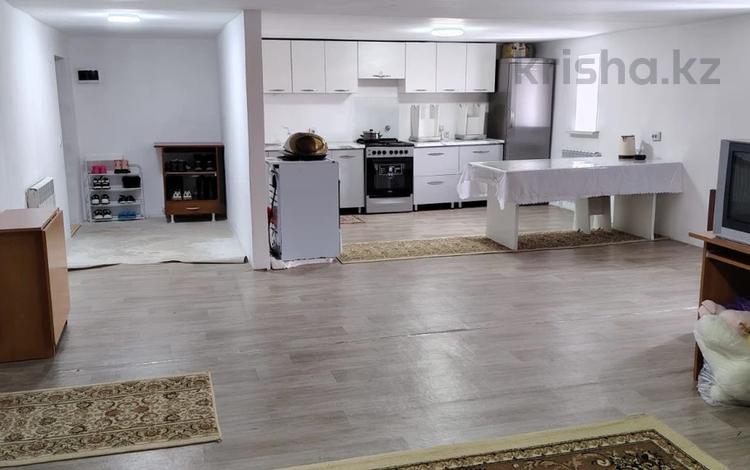 3-комнатная квартира · 100.4 м² · 6 этаж, Мкр 5Б уч 88/1 за 12.4 млн 〒 в Косшы — фото 2