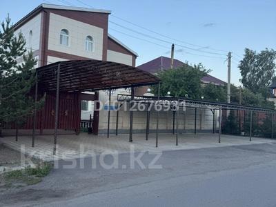 Отдельный дом · 6 комнат · 515.1 м² · 10 сот., мкр Кунгей , Сейткулова 37 за 140 млн ₸ в Караганде, Казыбек би р-н