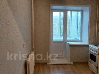 2-комнатная квартира, 53 м², 3/9 этаж, Валиханова 25 за 18 млн 〒 в Петропавловске