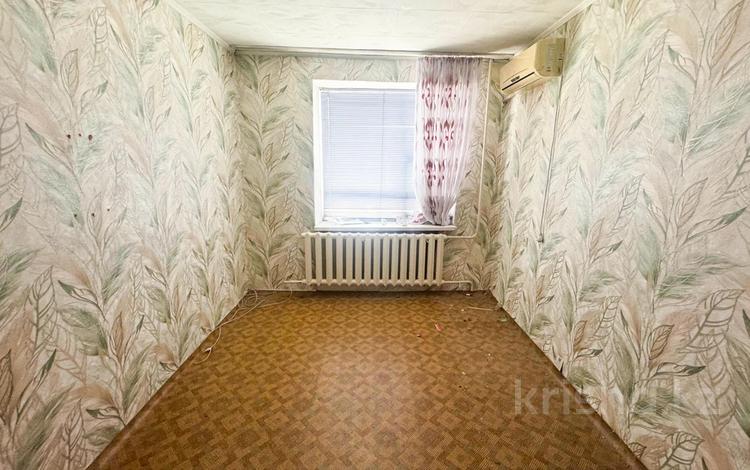 1-бөлмелі пәтер · 27 м² · 3/5 қабат, Жастар, бағасы: 8 млн ₸ в Талдыкоргане — фото 2