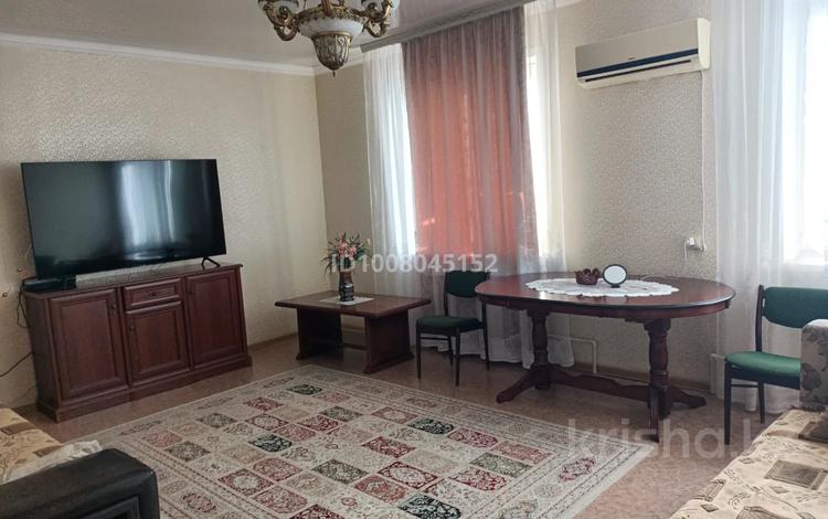 1-комнатная квартира · 98.1 м² · 5/5 этаж, Мухамеджанова 34 за 27 млн ₸ в Балхаше — фото 2