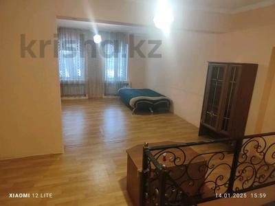 Отдельный дом · 3 комнаты · 62.3 м² · 3.3 сот., Куратова,Жургенева 67 — Макатаева за 230 000 ₸ в Алматы, Медеуский р-н