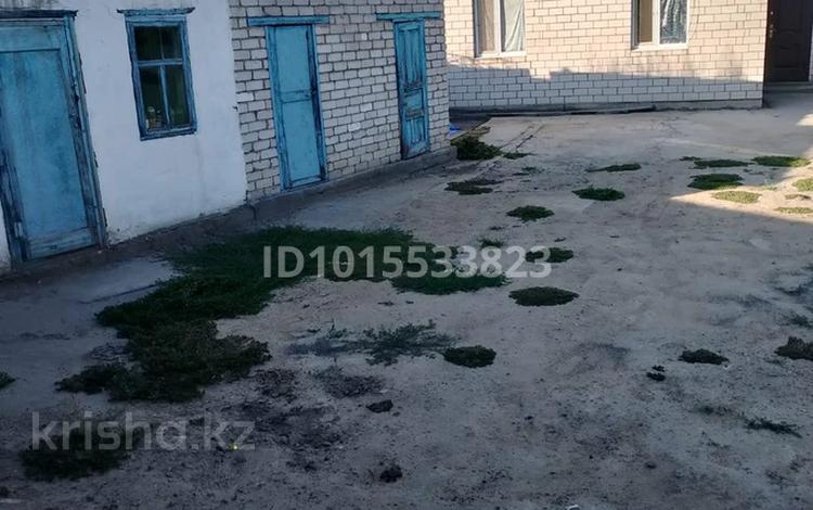 Отдельный дом · 3 комнаты · 100 м² · 6.5 сот., Аэропортовская за 13.5 млн ₸ в Семее — фото 2