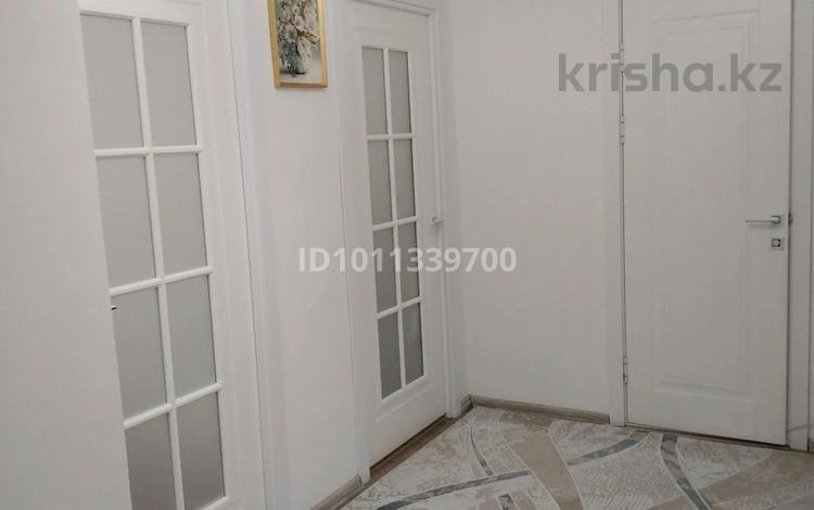 2-бөлмелі пәтер · 62.3 м² · 6/9 қабат, Береке (Память Ильича), Береке 37 — Береке ықшам ауданы, бағасы: 25 млн ₸ в Атырау — фото 4