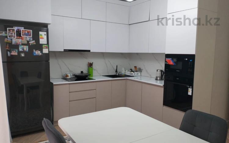 3-комнатная квартира, 92.3 м², 3/10 этаж, Акан сере 194