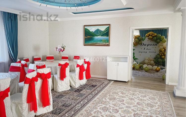 Жеке үй · 7 бөлме · 360 м², Таскескен 9, бағасы: 100 000 ₸ в Астане, Алматы р-н — фото 7