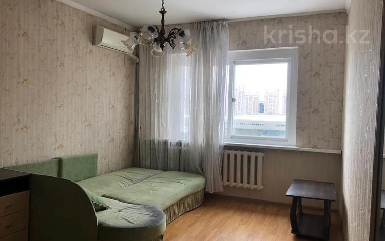 2-комнатная квартира, 60 м², 4/9 этаж, мкр Аксай-4 60 за 34 млн 〒 в Алматы, Ауэзовский р-н — фото 2