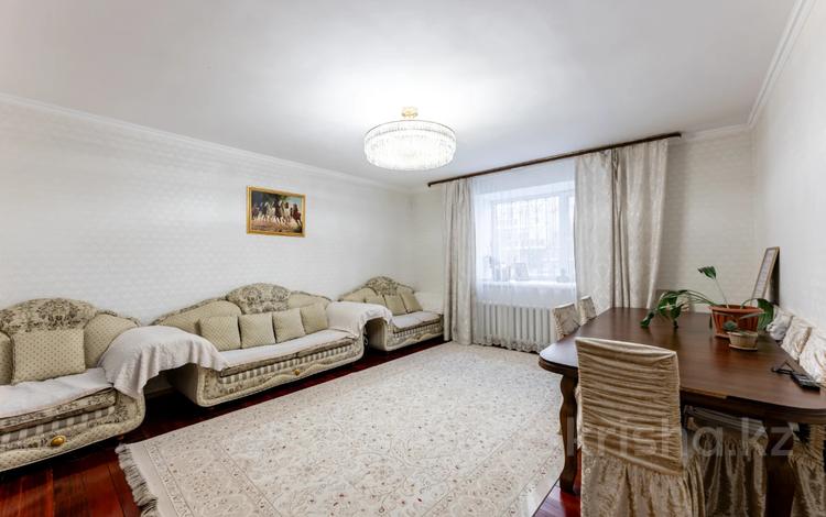 4-бөлмелі пәтер · 105 м² · 1/9 қабат, Шолпан Иманбаевой 2, бағасы: ~ 49 млн ₸ в Астане, р-н Байконур — фото 2