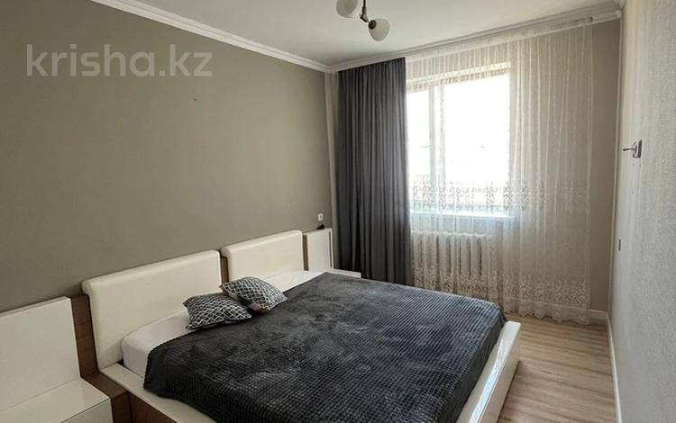 2-комнатная квартира · 57 м² · 8/18 этаж, Тургут Озала 237 за 345 000 ₸ в Алматы, Бостандыкский р-н — фото 2