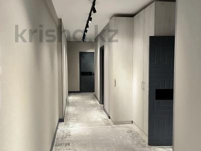 3-бөлмелі пәтер · 83 м² · 11/12 қабат, Таугүл ш/а., Мустай Карим, бағасы: 77 млн ₸ в Алматы, Ауэзовский р-н