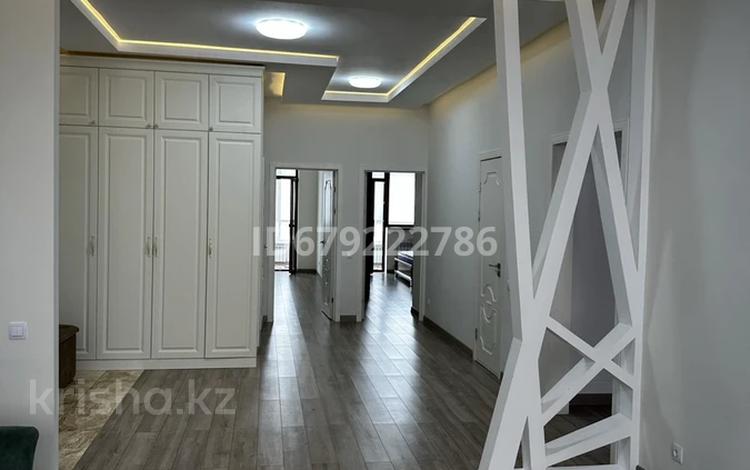 3-комнатная квартира, 120 м², 3/10 этаж помесячно, Толе би 53 за 500 000 〒 в Астане, Есильский р-н — фото 33