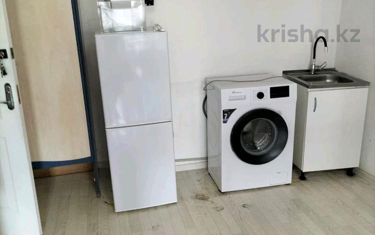 1-комнатная квартира · 30 м² · 4/5 этаж, Торайгырова 39 за 130 000 ₸ в Алматы, Бостандыкский р-н — фото 2