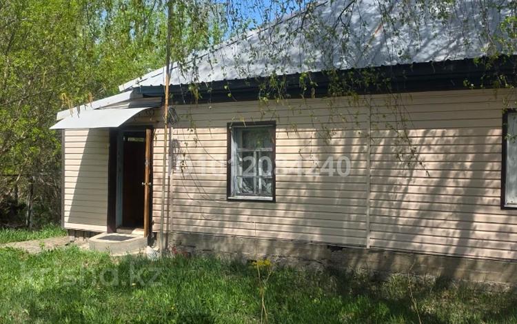 Отдельный дом · 3 комнаты · 80 м² · 18 сот., ул. Абая 7 за 20 млн 〒 в Ново-Ульбинка — фото 2