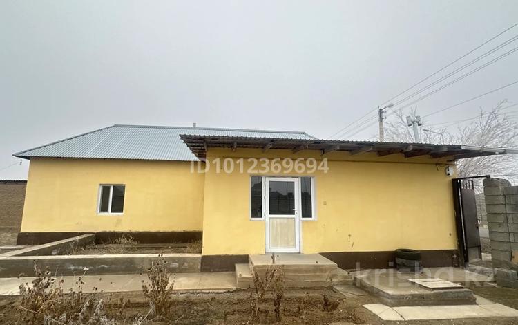 Жеке үй · 4 бөлме · 80 м² · 12 жүзд., Алмас қылыш 21 — Самғат 2 бала бақшасы орналасқан көше. Жиренше және Үмбетей жырау көшелерінің қиылысында, бағасы: 18 млн ₸ в Туркестане — фото 2