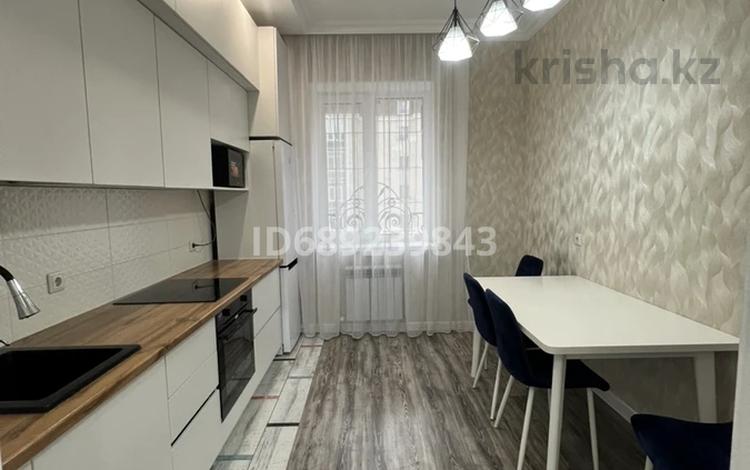 2-комнатная квартира, 71 м², 4/6 этаж помесячно, мкр Комсомольский, Алихана бокейхана 27/2