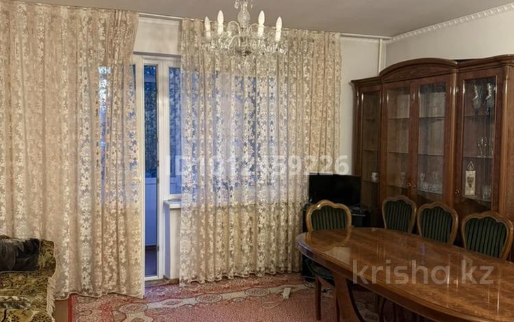 4-бөлмелі пәтер · 80 м² · 6/9 қабат, мкр Самал-2 75, бағасы: 89 млн ₸ в Алматы, Медеуский р-н — фото 2