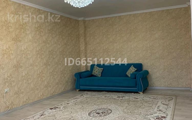 3-бөлмелі пәтер · 103 м² · 7/9 қабат, мкр. Алмагуль, Аманшина 72, бағасы: 30 млн ₸ в Атырау — фото 17