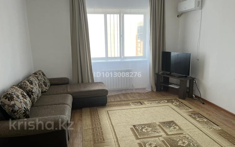 2-бөлмелі пәтер · 60 м² · 8/9 қабат, Алии Молдагуловой 56д к2, бағасы: 26 млн ₸ в Актобе — фото 2