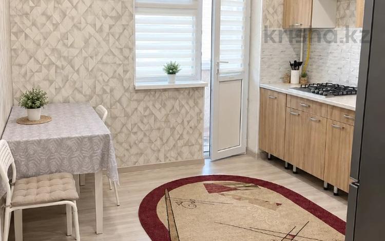 2-комнатная квартира · 70 м² · 2/6 этаж, 38-й мкр 6 за 20.5 млн ₸ в Актау — фото 2