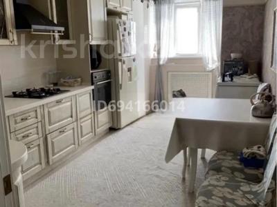 5-комнатная квартира · 165 м² · 5/5 этаж, Батыс 2 5/3 — Мәнгілік ел 5 за 58 млн 〒 в Актобе