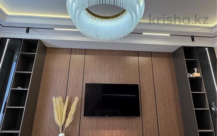3-комнатная квартира · 115 м² · 8/9 этаж, проспект Мангилик Ел 41/1 — НОВАЯ за 600 000 ₸ в Астане, Есильский р-н — фото 3