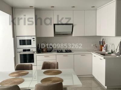 3-бөлмелі пәтер · 65 м² · 4/5 қабат, Старый город, ул. Атырау 20 — Район малышки, бағасы: 250 000 〒 в Актобе