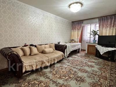 Продажа квартир в Алматы: 3-комнатная квартира · 60 м² · 2/5 этаж, мкр Аксай-2, саина — толе би за 36.3 млн 〒 3-комнатная квартира · 60 м² · 2/5 этаж, мкр Аксай-2, саина — толе би за 36.3 млн 〒 в Алматы, Ауэзовский р-н
