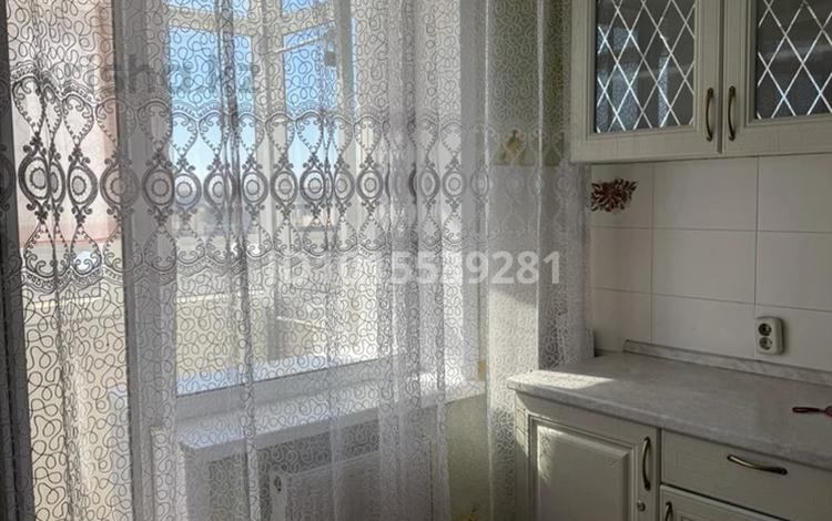 2-комнатная квартира · 68.8 м² · 5/10 этаж, мкр Городской Аэропорт, Республики 1/4 за 25 млн ₸ в Караганде, Казыбек би р-н — фото 2