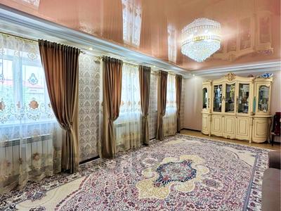 Отдельный дом · 5 комнат · 183.5 м² · 6 сот., мкр Атырау, С. Зорбаев за 32 млн ₸