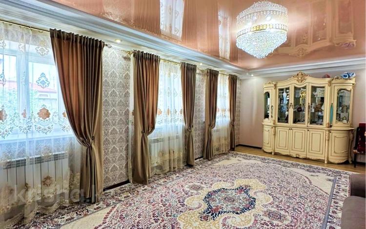 Отдельный дом · 5 комнат · 183.5 м² · 6 сот., мкр Атырау, С. Зорбаев за 32 млн ₸ — фото 2
