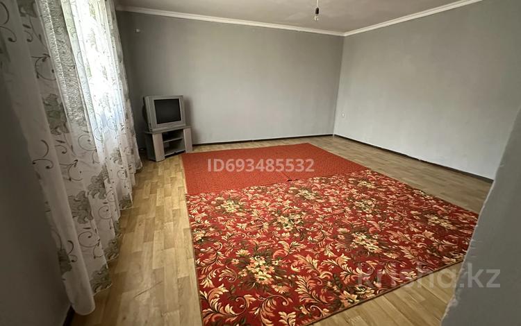 Отдельный дом • 3 комнаты • 125 м² • 6 сот., Егемен 1022 за 10 млн 〒 в Баскудуке — фото 2