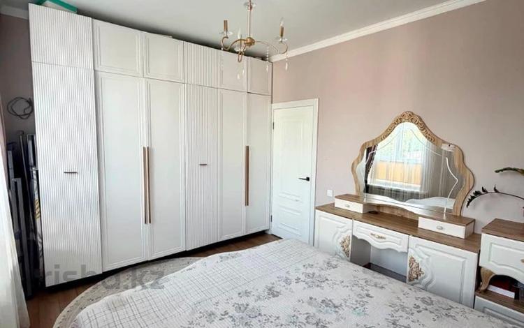 4-бөлмелі пәтер · 151 м² · 4/4 қабат, Ер Тостык, бағасы: 160 млн ₸ в Алматы, Наурызбайский р-н — фото 2
