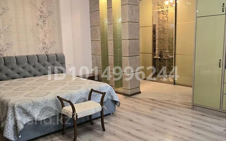 Отдельный дом · 4 комнаты · 255 м² · 15 сот., мкр Айгерим-1 36б за 160 млн ₸ в Алматы, Алатауский р-н — фото 2