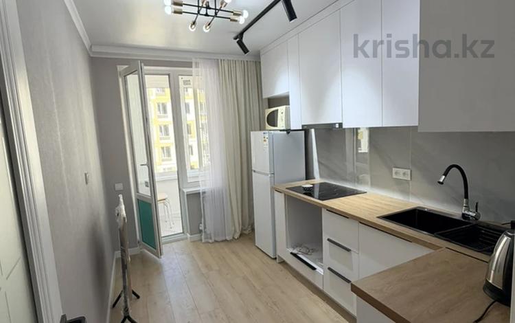 1-комнатная квартира · 38 м² · 7/9 этаж, Райымбек 590/15 за 200 000 ₸ в Алматы, Наурызбайский р-н — фото 8