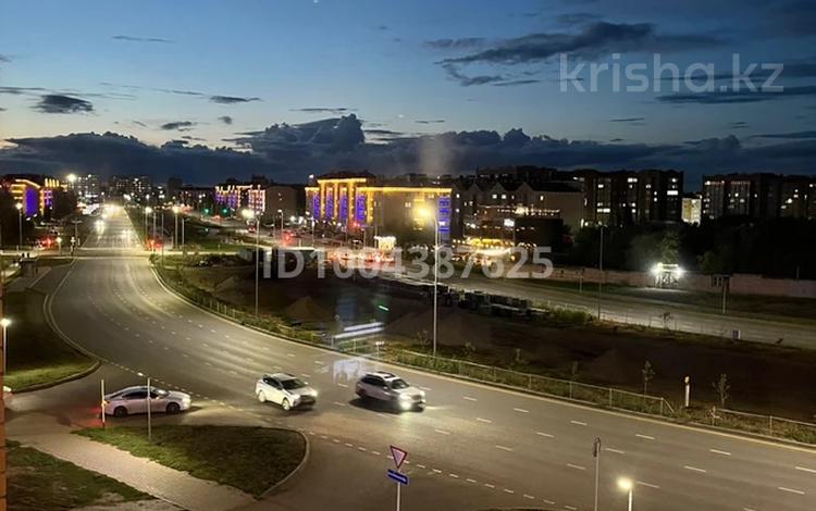 3-комнатная квартира · 120 м² · 5/5 этаж, мкр. Алтын орда 12 — проспект Тауелсиздик за 43 млн ₸ в Актобе — фото 2