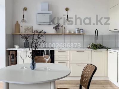 Аренда квартир в Карагандинской обл.: 1-комнатная квартира · 42 м² · 6/6 этаж, Майкудук, Мкр Голубые пруды 456/5 — ТД Сырдарья за 320 000 〒 1-комнатная квартира · 42 м² · 6/6 этаж, Майкудук, Мкр Голубые пруды 456/5 — ТД Сырдарья за 320 000 〒 в Караганде, Алихана Бокейханова р-н