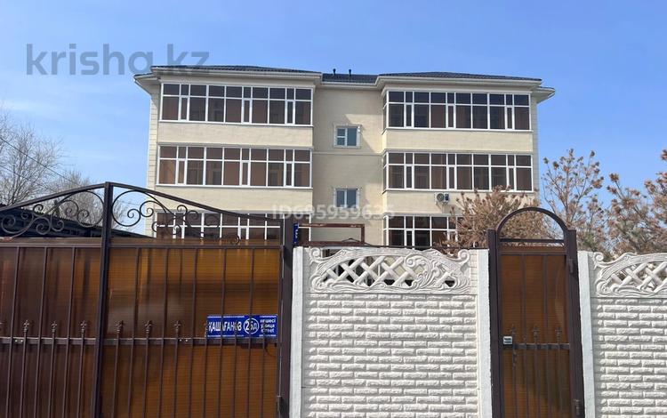 4-комнатная квартира · 150 м² · 3/3 этаж, Кашаганова 25Д за 52 млн ₸ в Таразе — фото 2