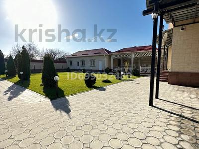 Тәулігіне жер үй мен саяжай жалға алу в Шымкенте: Жеке үй · 6 бөлме · 250 м², Акберен 34 — Дендропарк, бағасы: 150 000 〒 Жеке үй · 6 бөлме · 250 м², Акберен 34 — Дендропарк, бағасы: 150 000 〒 в Шымкенте, Каратауский р-н