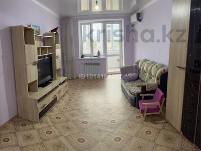 2-бөлмелі пәтер · 66 м² · 4/6 қабат, Жеңіс ш/а 32/1, бағасы: 27 млн ₸ в Уральске, мкр Женис