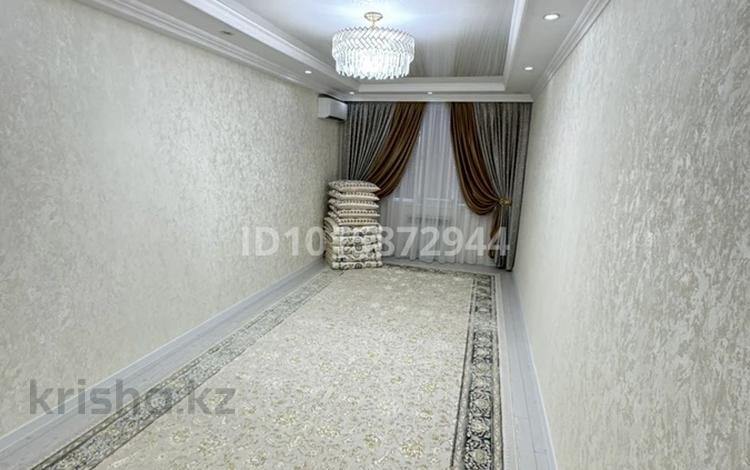 3-комнатная квартира · 80 м² · 8/9 этаж, мкр Нурсая 113 за 35 млн ₸ в Атырау — фото 2