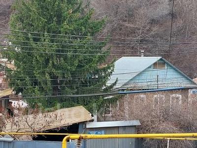 Отдельный дом · 4 комнаты · 95 м² · 10 сот., Мустафы Шокая 295 а за 100 млн 〒 в Алматы, Медеуский р-н