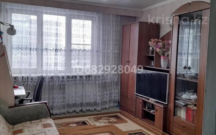 1-комнатная квартира · 37.2 м² · 6/9 этаж, бульвар Гарина 36 — РАССМАТРИВАЕМ ВАРИАНТ ОБМЕНА НА 3.Х С МАЕЙ ДОПЛАТОй за 12 млн 〒 в Усть-Каменогорске, Ульбинский — фото 2