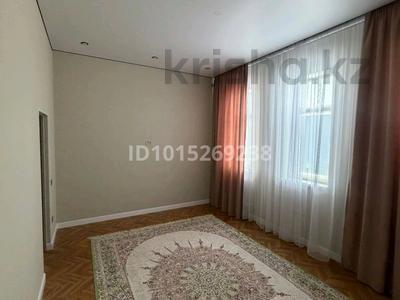 2-комнатная квартира · 84 м² · 5 этаж, 32А мкр 4 за 29 млн ₸ в Актау
