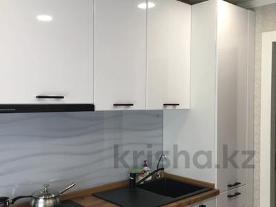 3-комнатная квартира · 80 м² · 1/9 этаж, Славского 48 за 35 000 ₸ в Усть-Каменогорске