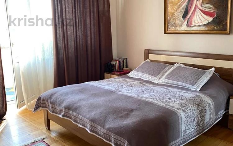 2-комнатная квартира · 55 м² · 3/5 этаж, Богенбай-батыра — Исаева за 48.5 млн ₸ в Алматы, Алмалинский р-н — фото 2