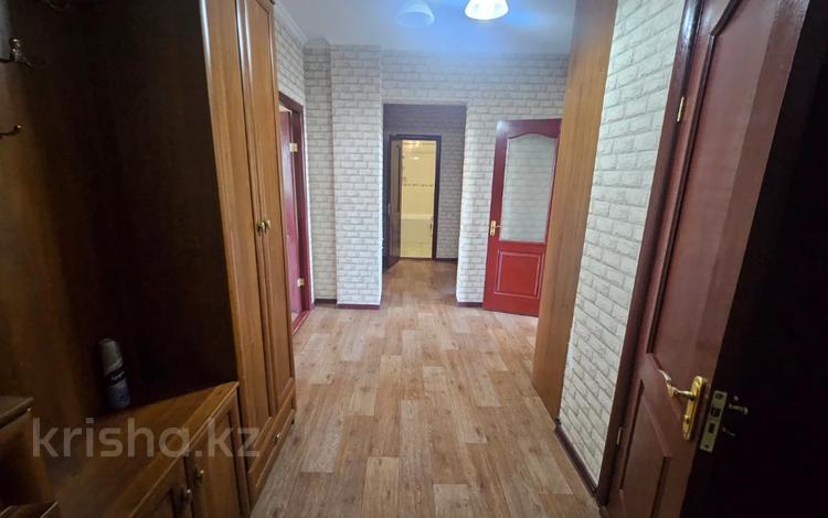 3-комнатная квартира · 85 м² · 10/10 этаж, мкр Таугуль, Мустай Карим 12/18 за 55 млн ₸ в Алматы, Ауэзовский р-н — фото 2